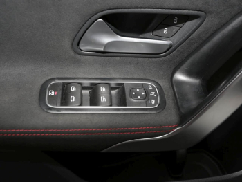 Mercedes-Benz CLA 250 e SB AMG Night MBUX Panorama AHK Kamera