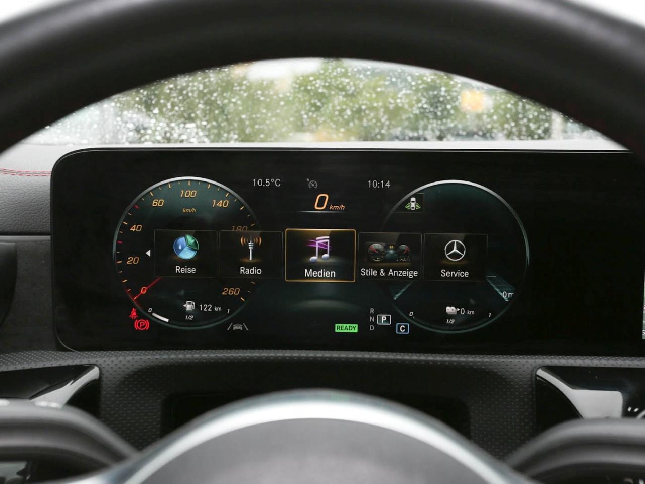 Mercedes-Benz CLA 250 e SB AMG Night MBUX Panorama AHK Kamera