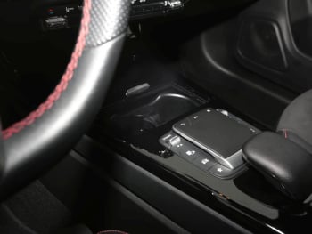 Mercedes-Benz CLA 250 e SB AMG Night MBUX Panorama AHK Kamera