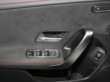 Mercedes-Benz CLA 250 e SB AMG Night MBUX Panorama AHK Kamera