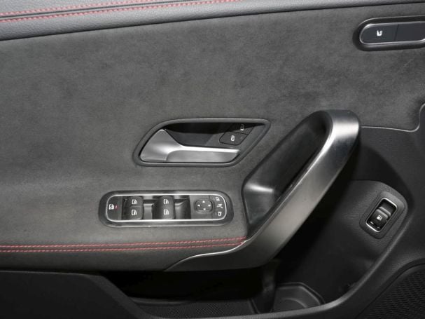 Mercedes-Benz CLA 250 e SB AMG Night MBUX Panorama AHK Kamera