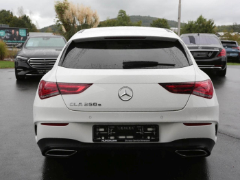 Mercedes-Benz CLA 250 e SB AMG Night MBUX Panorama AHK Kamera