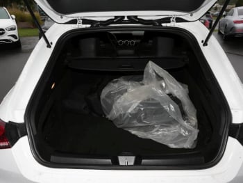 Mercedes-Benz CLA 250 e SB AMG Night MBUX Panorama AHK Kamera