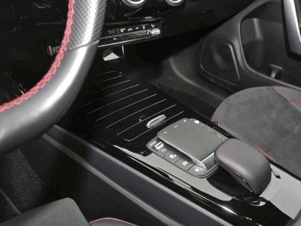 Mercedes-Benz CLA 250 e SB AMG MBUXNavi+ Kamera EasyPack