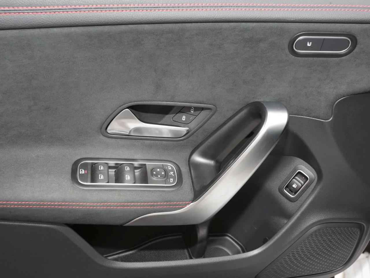 Mercedes-Benz CLA 250 e SB AMG MBUXNavi+ Kamera EasyPack