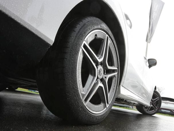 Mercedes-Benz CLA 250 e SB AMG MBUXNavi+ Kamera EasyPack