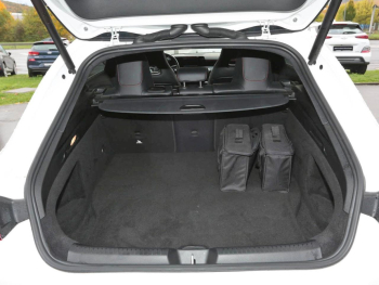 Mercedes-Benz CLA 250 e SB AMG MBUXNavi+ Kamera EasyPack