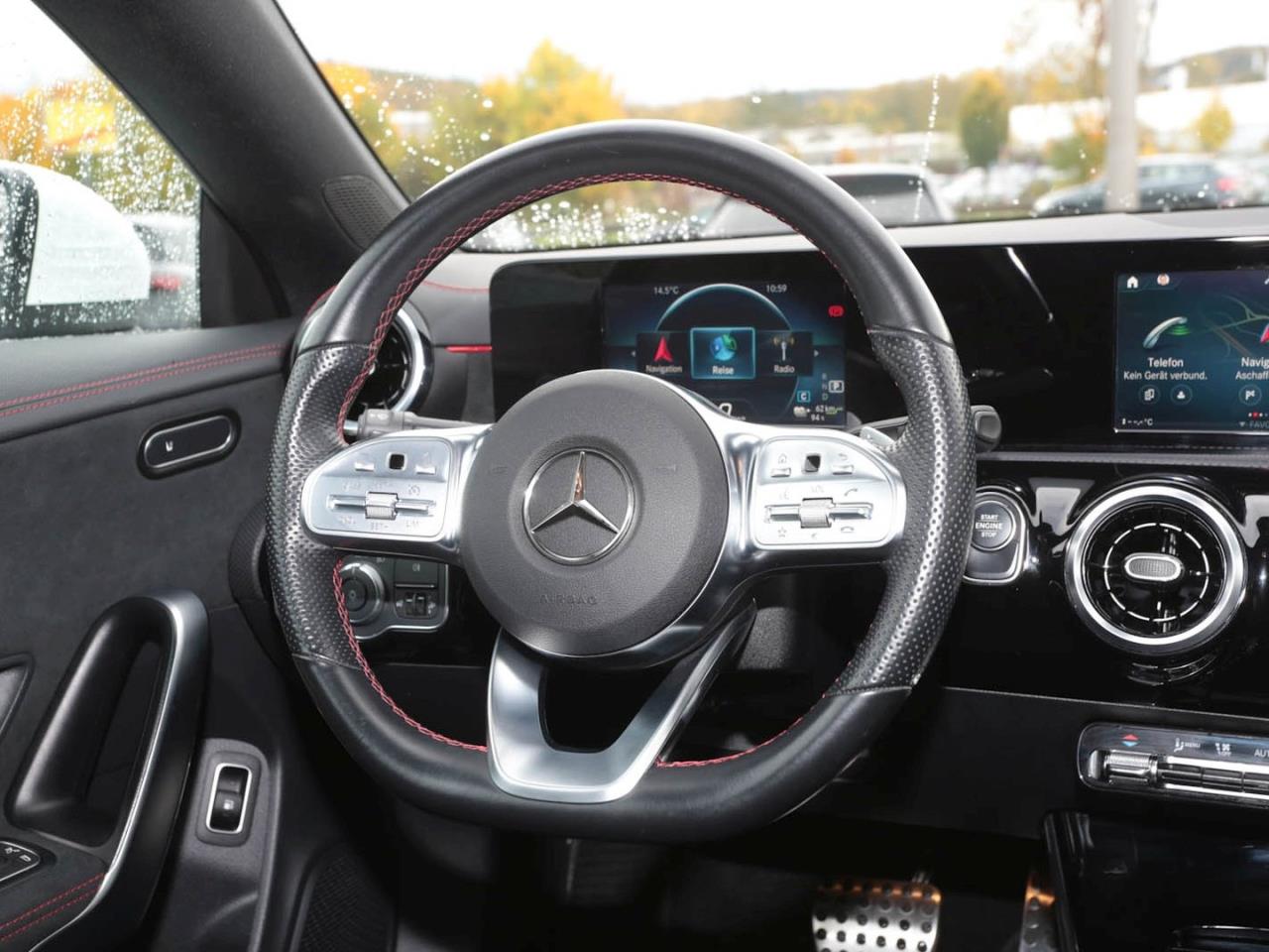 Mercedes-Benz CLA 250 e SB AMG MBUXNavi+ Kamera EasyPack