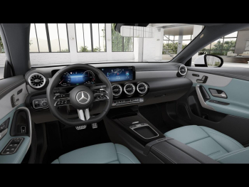 Mercedes-Benz CLA 250 e SB AMG Distronic Memory EasyP 360° AHK