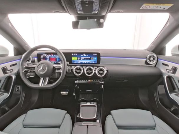 Mercedes-Benz CLA 250 e SB AMG Distronic Memory EasyP 360° AHK Mercedes-Benz CLA 250 e SB AMG Distronic Memory EasyP 360° AHK