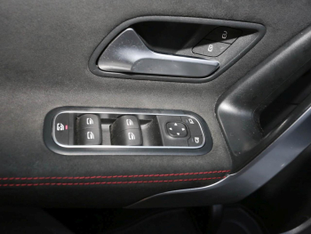 Mercedes-Benz CLA 250 e SB AMG Night MBUXNavi+ Kamera AHK