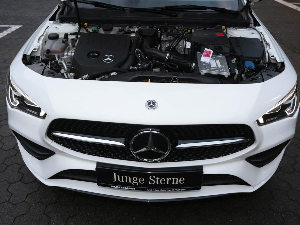 Mercedes-Benz CLA 250 e SB AMG Night MBUXNavi+ Kamera AHK