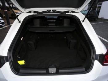 Mercedes-Benz CLA 250 e SB AMG Night MBUXNavi+ Kamera AHK