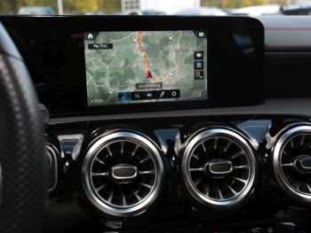 Mercedes-Benz CLA 250 e SB AMG MBUXNavi+ Panorama Kamera