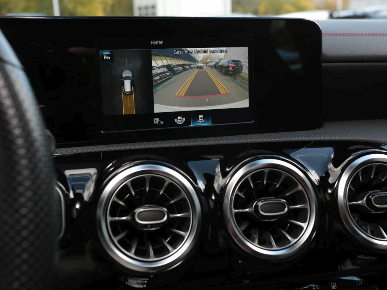 Mercedes-Benz CLA 250 e SB AMG MBUXNavi+ Panorama Kamera