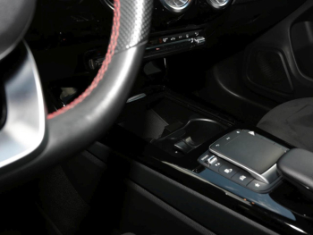 Mercedes-Benz CLA 250 e SB AMG MBUXNavi+ Panorama Kamera