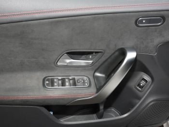 Mercedes-Benz CLA 250 e SB AMG MBUXNavi+ Panorama Kamera