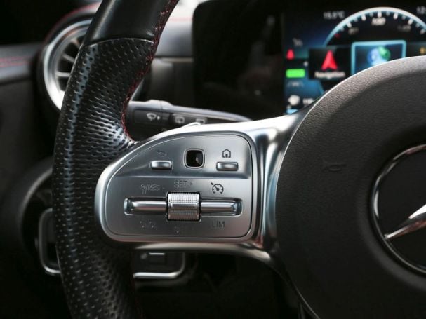 Mercedes-Benz CLA 250 e SB AMG MBUXNavi+ Panorama Kamera