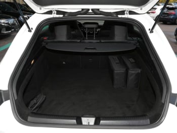 Mercedes-Benz CLA 250 e SB AMG MBUXNavi+ Panorama Kamera