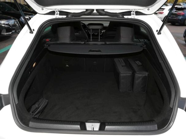 Mercedes-Benz CLA 250 e SB AMG MBUXNavi+ Panorama Kamera