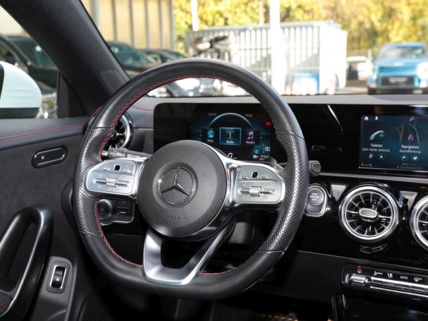 Mercedes-Benz CLA 250 e SB AMG MBUXNavi+ Panorama Kamera