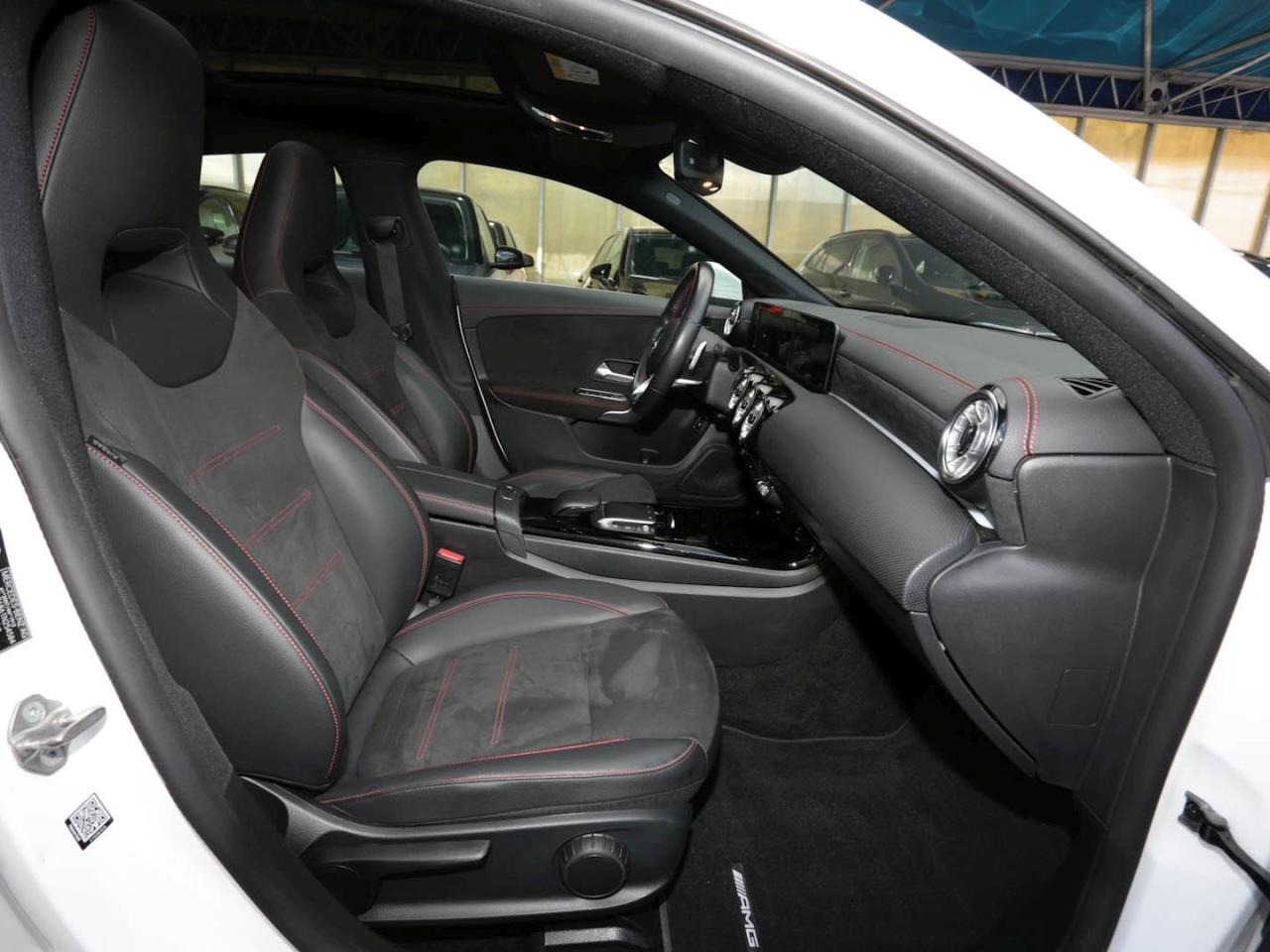 Mercedes-Benz CLA 250 e SB AMG MBUXNavi+ Panorama Kamera