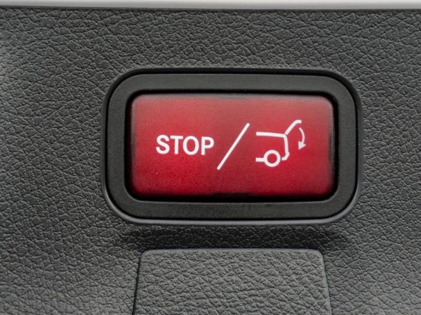 Mercedes-Benz CLA 250 e SB Progressive AHK Panorama Navi Kamera