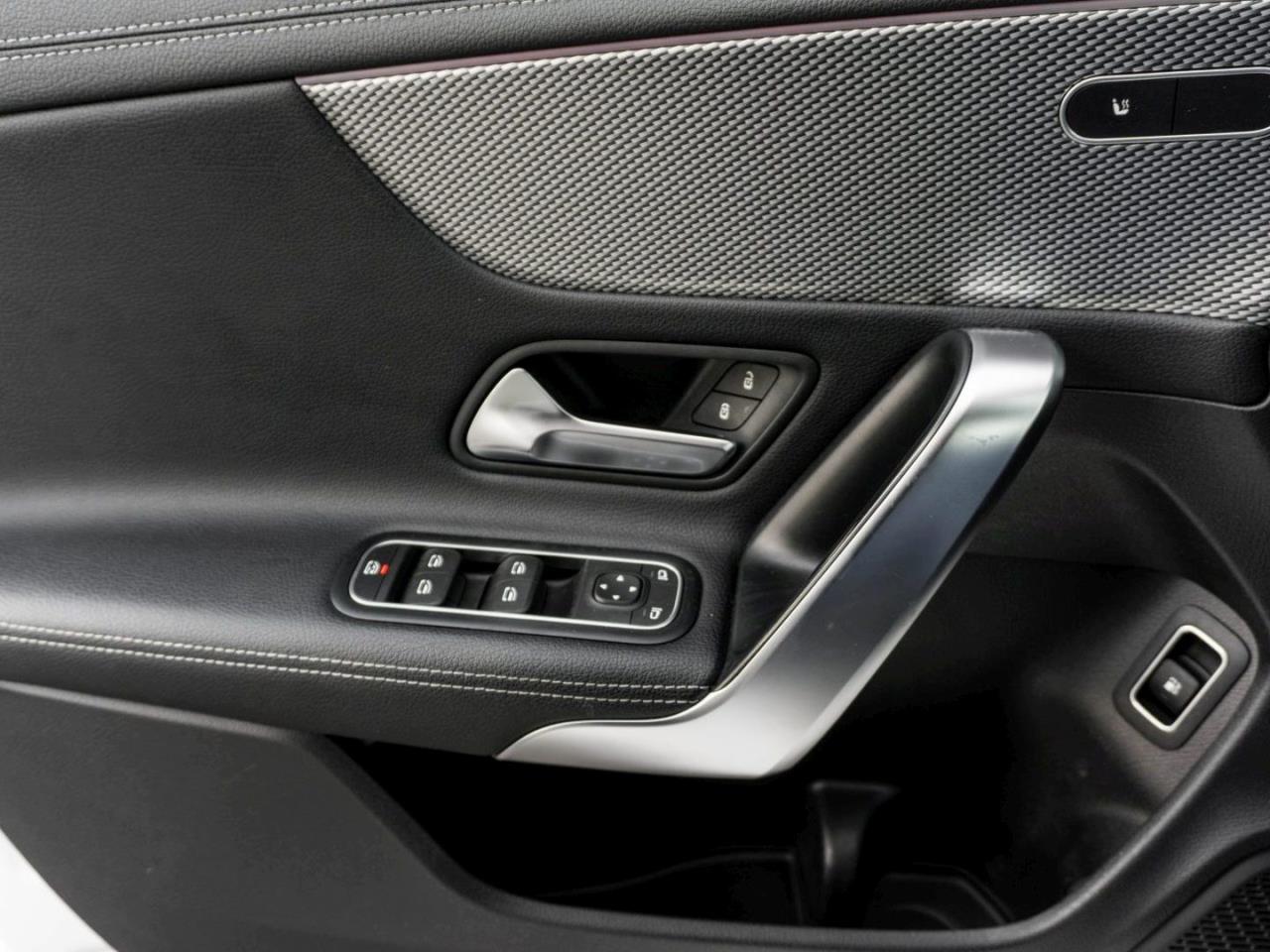 Mercedes-Benz CLA 250 e SB Progressive AHK Panorama Navi Kamera