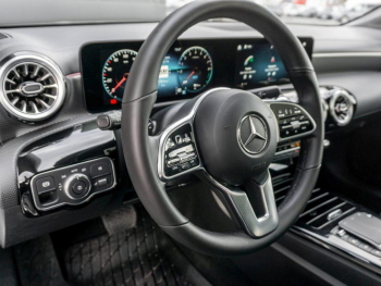 Mercedes-Benz CLA 250 e SB Progressive AHK Panorama Navi Kamera