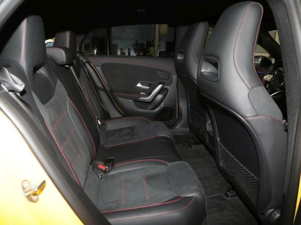 Mercedes-Benz CLA 250 SB AMG Night Kamera ParkPaket Ambiente Mercedes-Benz CLA 250 SB AMG Night Kamera ParkPaket Ambiente