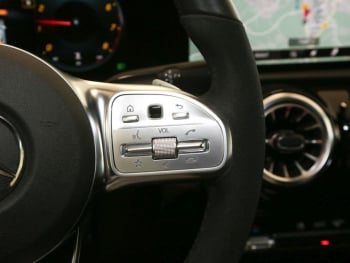 Mercedes-Benz CLA 250 SB AMG Night Kamera ParkPaket Ambiente