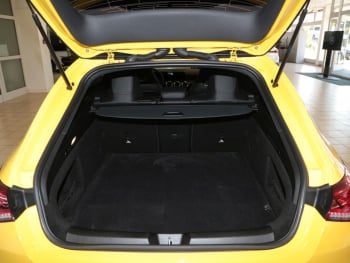 Mercedes-Benz CLA 250 SB AMG Night Kamera ParkPaket Ambiente