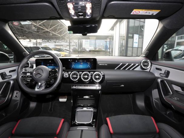 Mercedes-Benz CLA 35 AMG 4M SB Night Panorama Performance Sitze