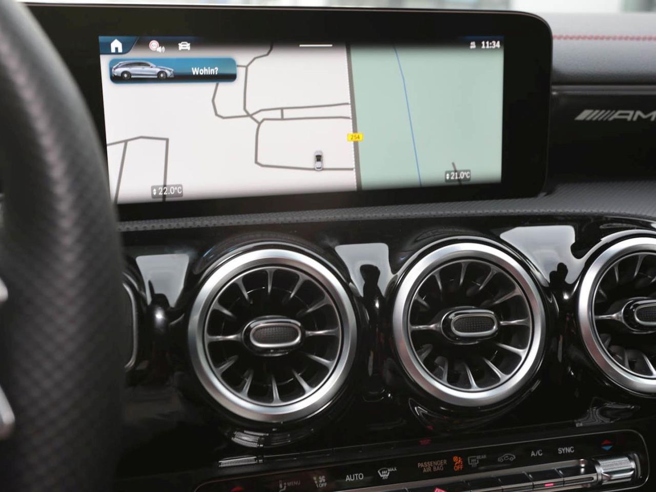 Mercedes-Benz CLA 35 AMG 4M SB Night Panorama Performance Sitze