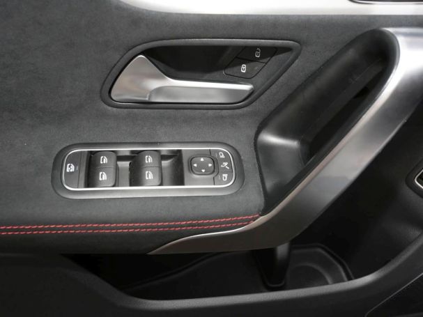 Mercedes-Benz CLA 35 AMG 4M SB Night Panorama Performance Sitze