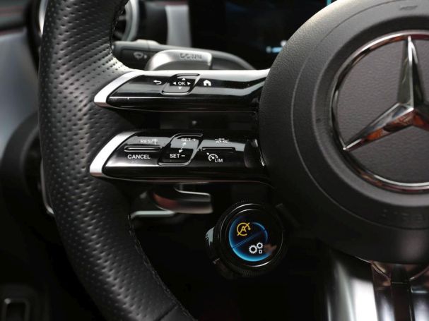 Mercedes-Benz CLA 35 AMG 4M SB Night Panorama Performance Sitze