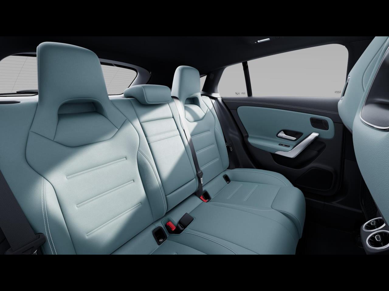 Mercedes-Benz CLA 35 AMG 4M SB Night Distronic Panorama EasyP