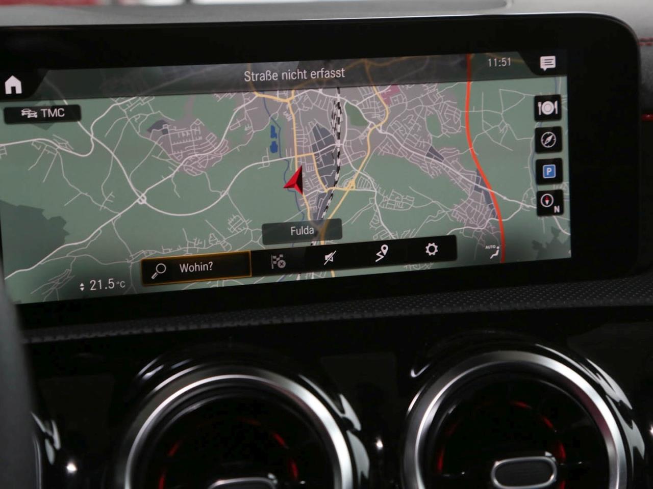 Mercedes-Benz CLA 35 AMG 4M SB MBUX High-End Panorama Kamera