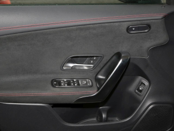 Mercedes-Benz CLA 35 AMG 4M SB MBUX High-End Panorama Kamera