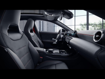 Mercedes-Benz CLA 35 AMG 4M SB MBUX High-End Panorama Kamera