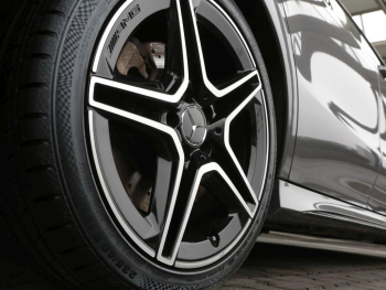 Mercedes-Benz CLA 35 AMG 4M SB MBUX High-End Panorama Kamera