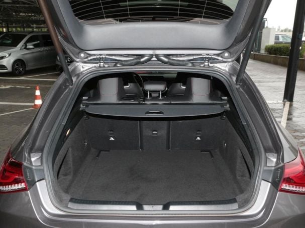 Mercedes-Benz CLA 35 AMG 4M SB MBUX High-End Panorama Kamera