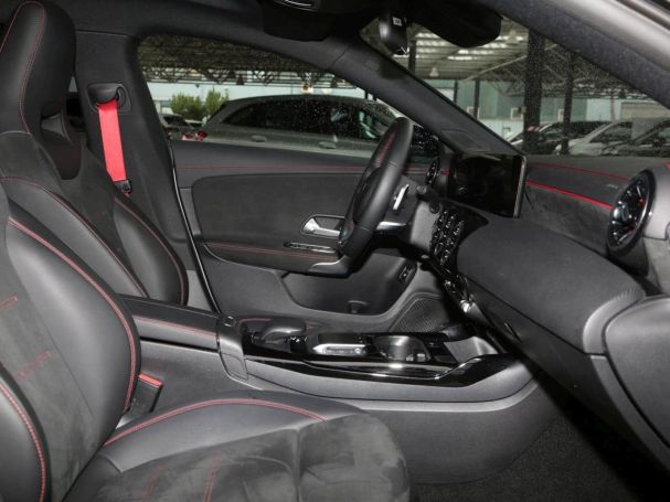 Mercedes-Benz CLA 35 AMG 4M SB MBUX High-End Panorama Kamera