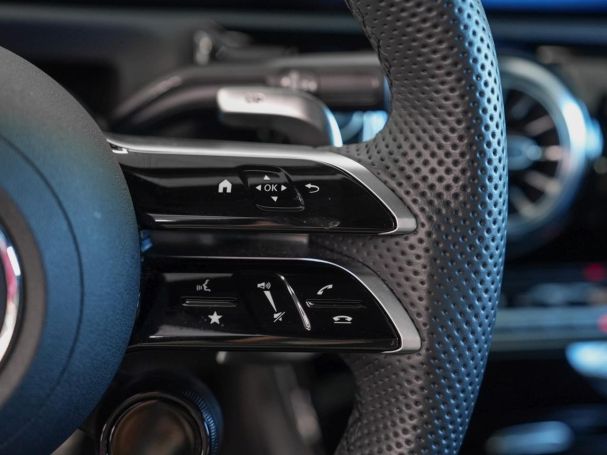 Mercedes-Benz CLA 35 AMG 4M SB Night Panorama 360° Burmester