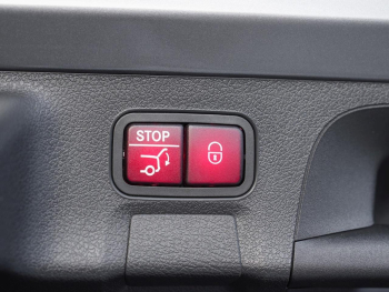 Mercedes-Benz CLA 35 AMG 4M SB Night Panorama 360° Burmester