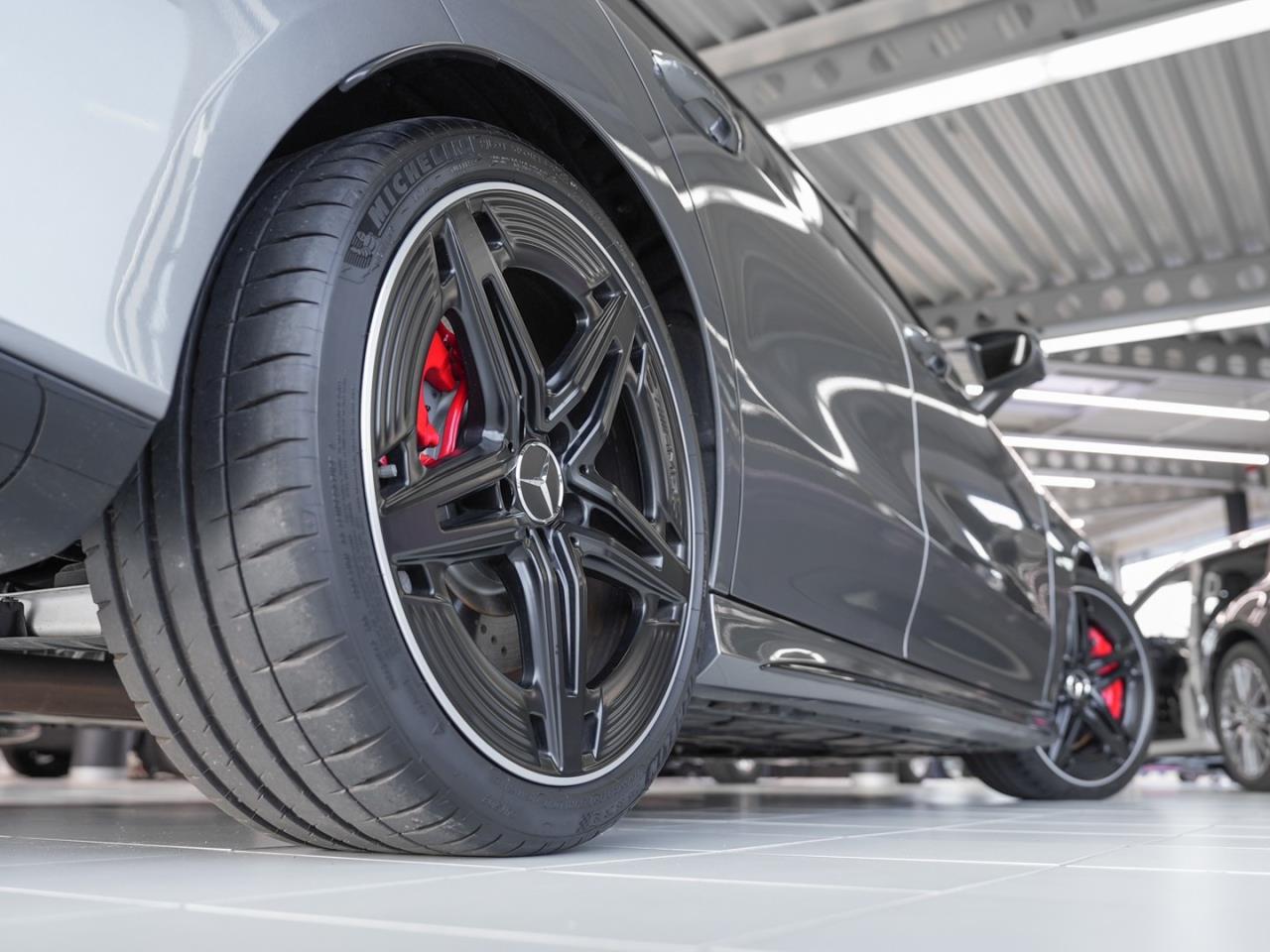 Mercedes-Benz CLA 35 AMG 4M SB Night Panorama 360° Burmester