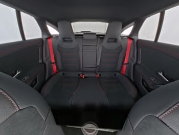 Mercedes-Benz CLA 35 AMG 4M SB AMG Night MBUXNaviPrem. Panorama