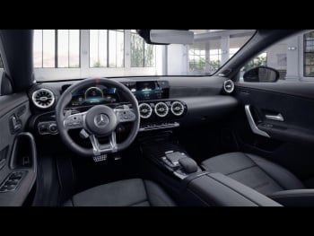 Mercedes-Benz CLA 35 AMG 4M Shooting Brake Panorama AHK