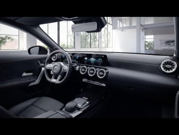 Mercedes-Benz CLA 35 AMG 4M Shooting Brake Panorama AHK