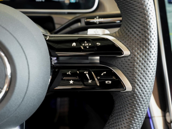 Mercedes-Benz CLE 220 d Cabrio AMG Night HeadUp Memory 360°